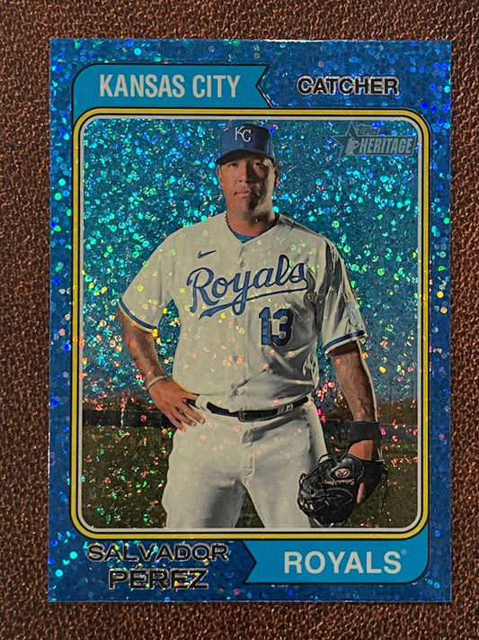Salvador Pérez - 2023 Topps Heritage - Blue Sparkle Parallel - Royals