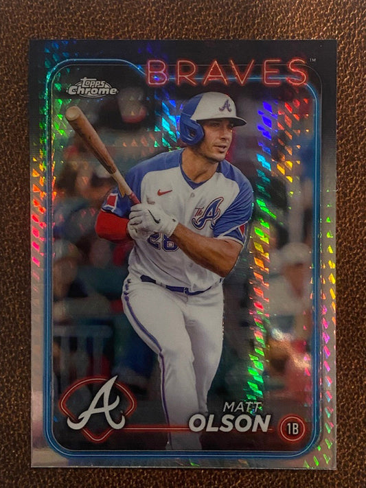 Matt Olson - 2024 Topps Chrome - Prism Refractor - Braves