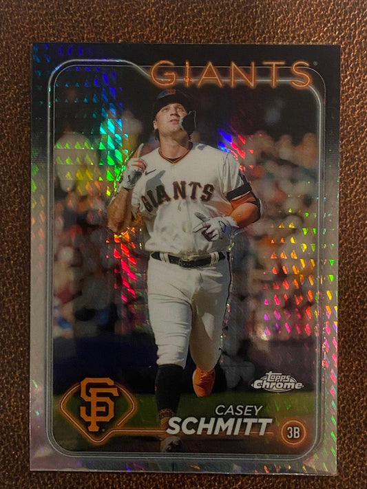 Casey Schmitt - 2024 Topps Chrome - Prism Refractor - Giants